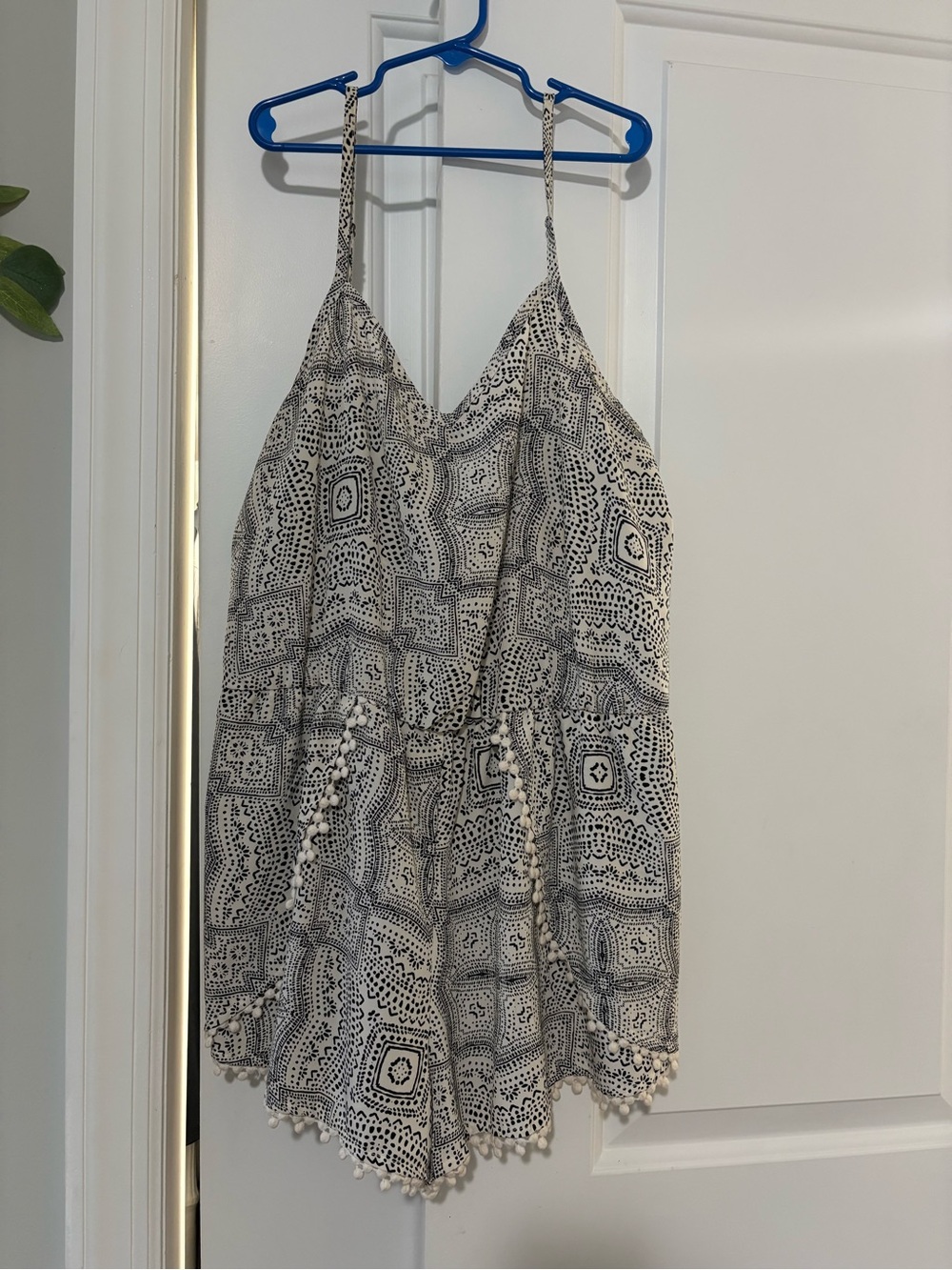 Xhilaration Black and White Printed Spaghetti Strap Romper